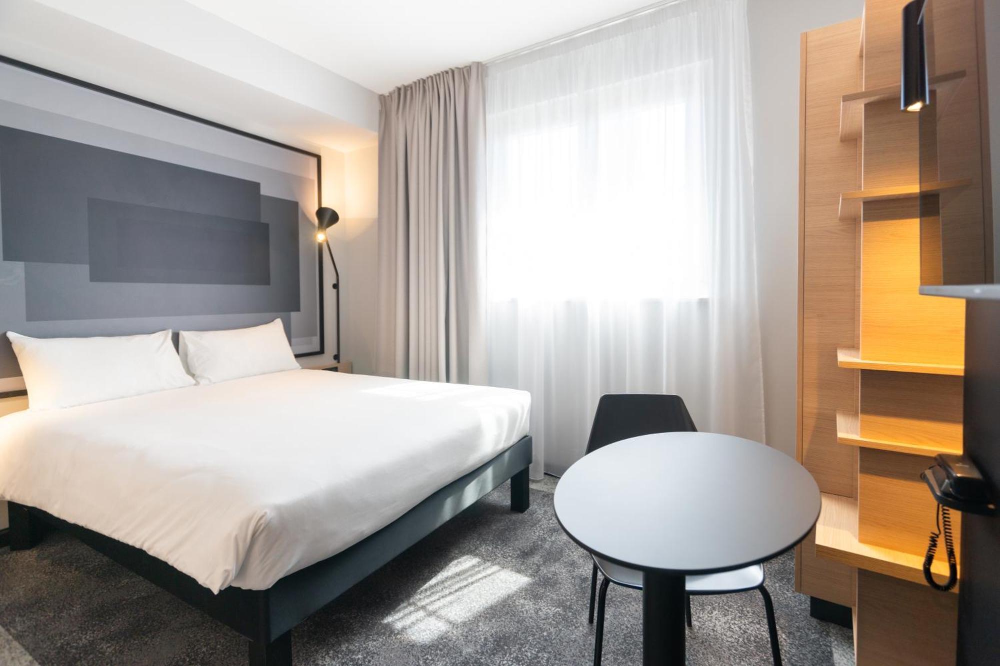 Ibis Strasbourg Centre Gare Hotel Exterior photo