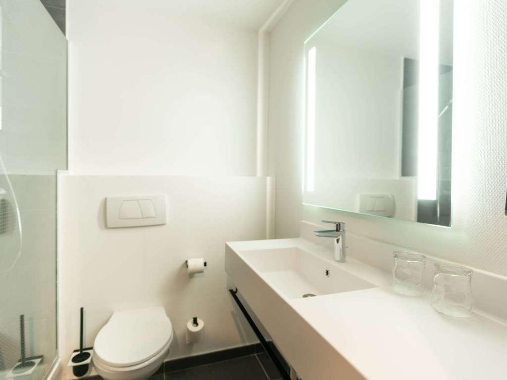 Ibis Strasbourg Centre Gare Hotel Room photo
